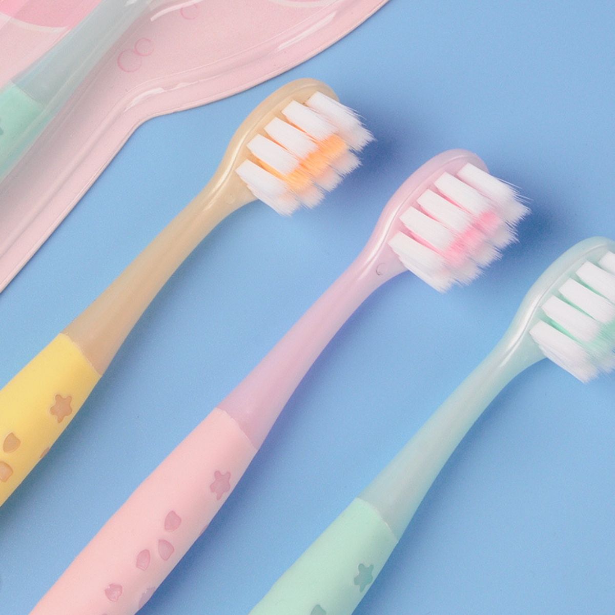 Cartoon cat claw children&#39;s soft bristle toothbrush 3 pack