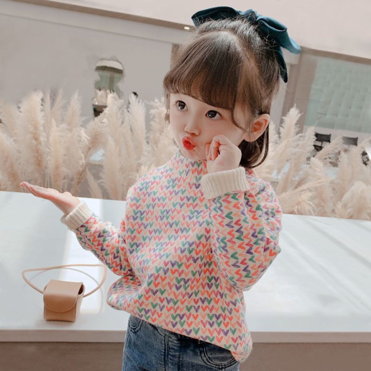 Girls sweater new autumn and winter children's tops baby girl winter base coat plus velvet sweater