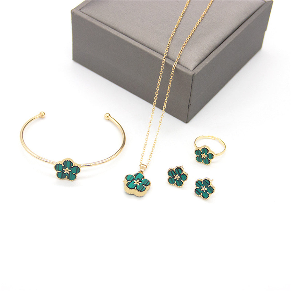 Children's 4-piece four-leaf clover jewelry set