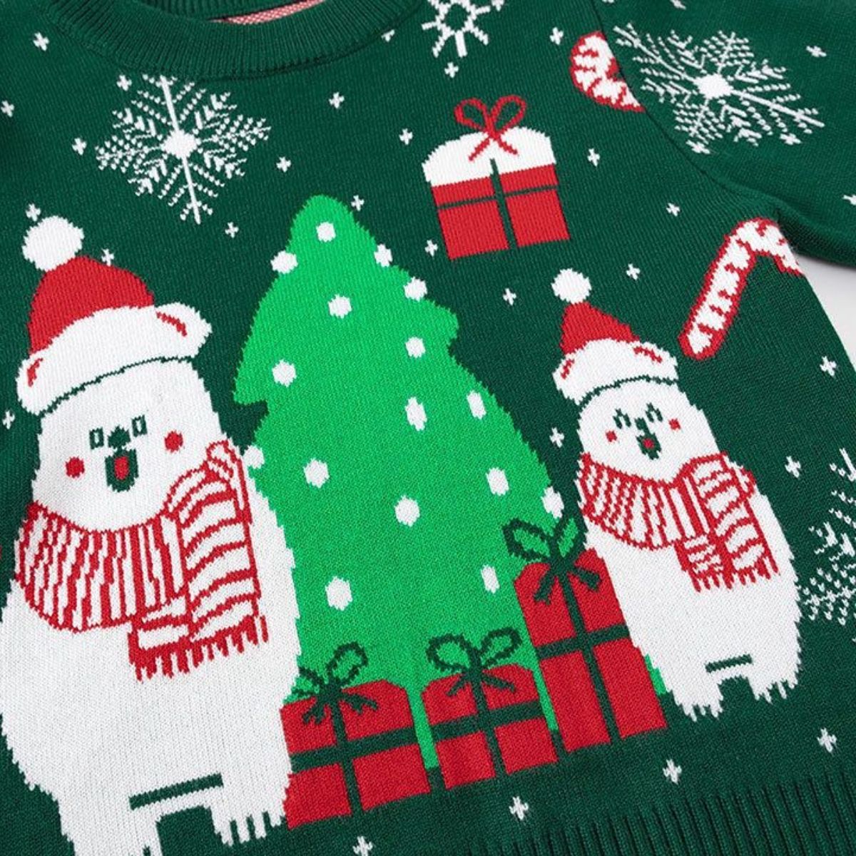 Autumn and winter children's cartoon Christmas sweater for girls and babies cute bottoming pullover knitted tops