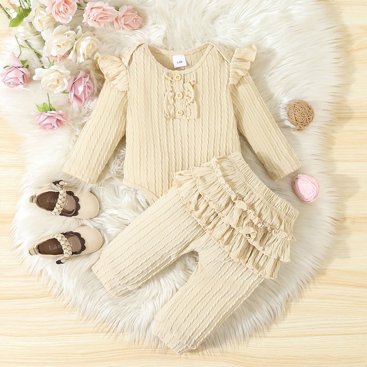 Baby girl sweet and cute simple loose flysleeve round neck long-sleeved triangle jumpsuit and multi-layer ruffled pants casual fall 2-piece set