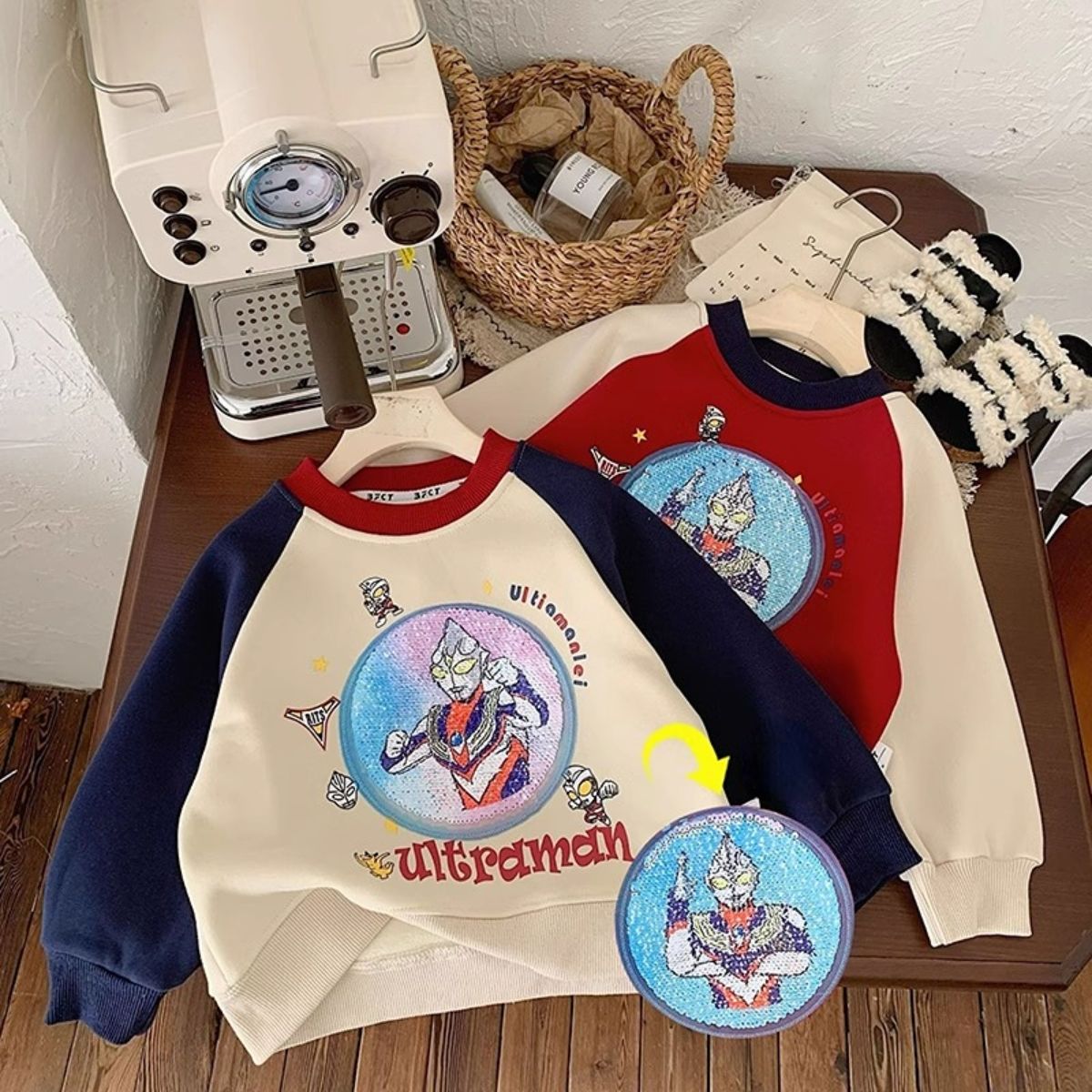 Ultraman boys&#39; fleece sweatshirt