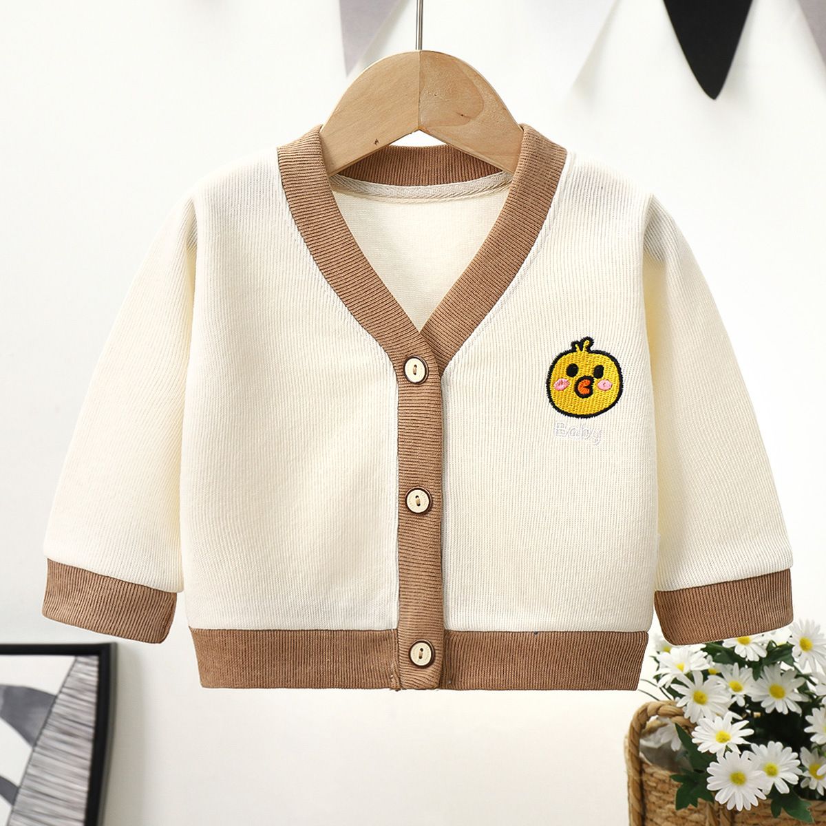 Children's knitted cardigan long-sleeved sweater small and medium children's embroidered flower jacket boys and girls baby spring and autumn children's clothing