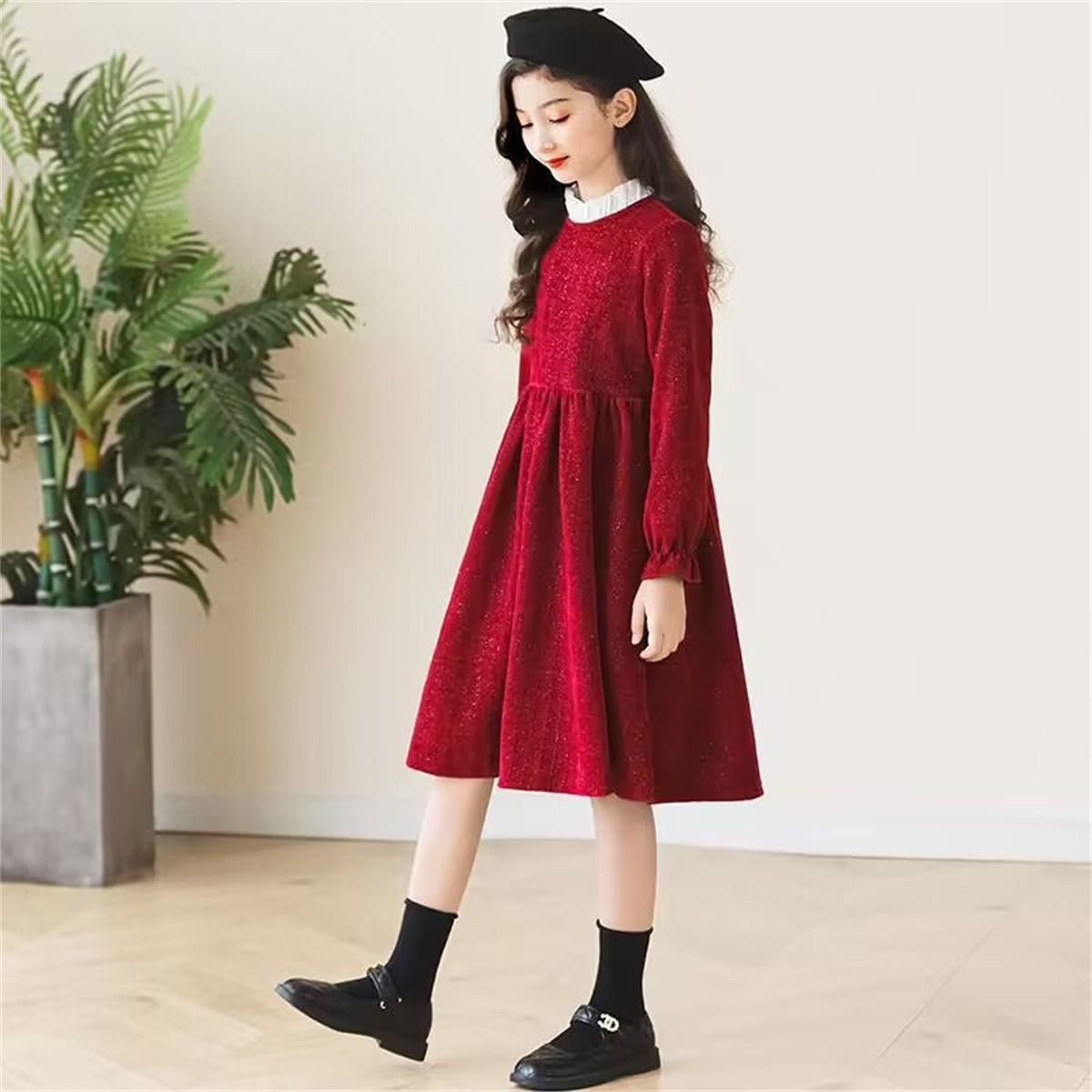 Autumn red temperament style lace long-sleeved dress for middle and large girls