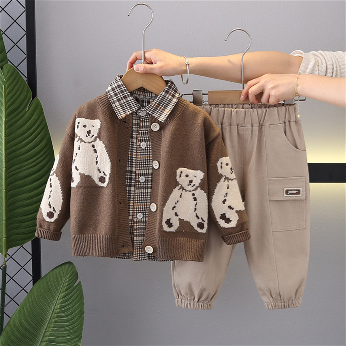 Children's three-piece plaid bear suit