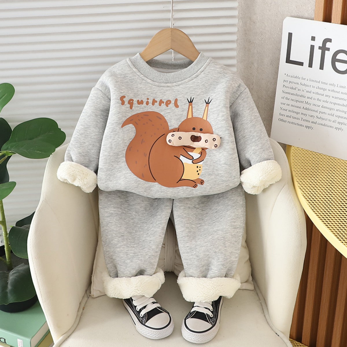 Baby autumn and winter plus fleece two-piece suit boy winter two-piece suit cartoon suit autumn and winter children's clothing