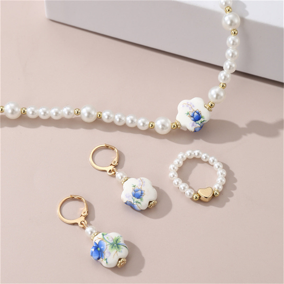 Children's 3-piece elegant temperament printed ceramic plum blossom shaped pearl jewelry set