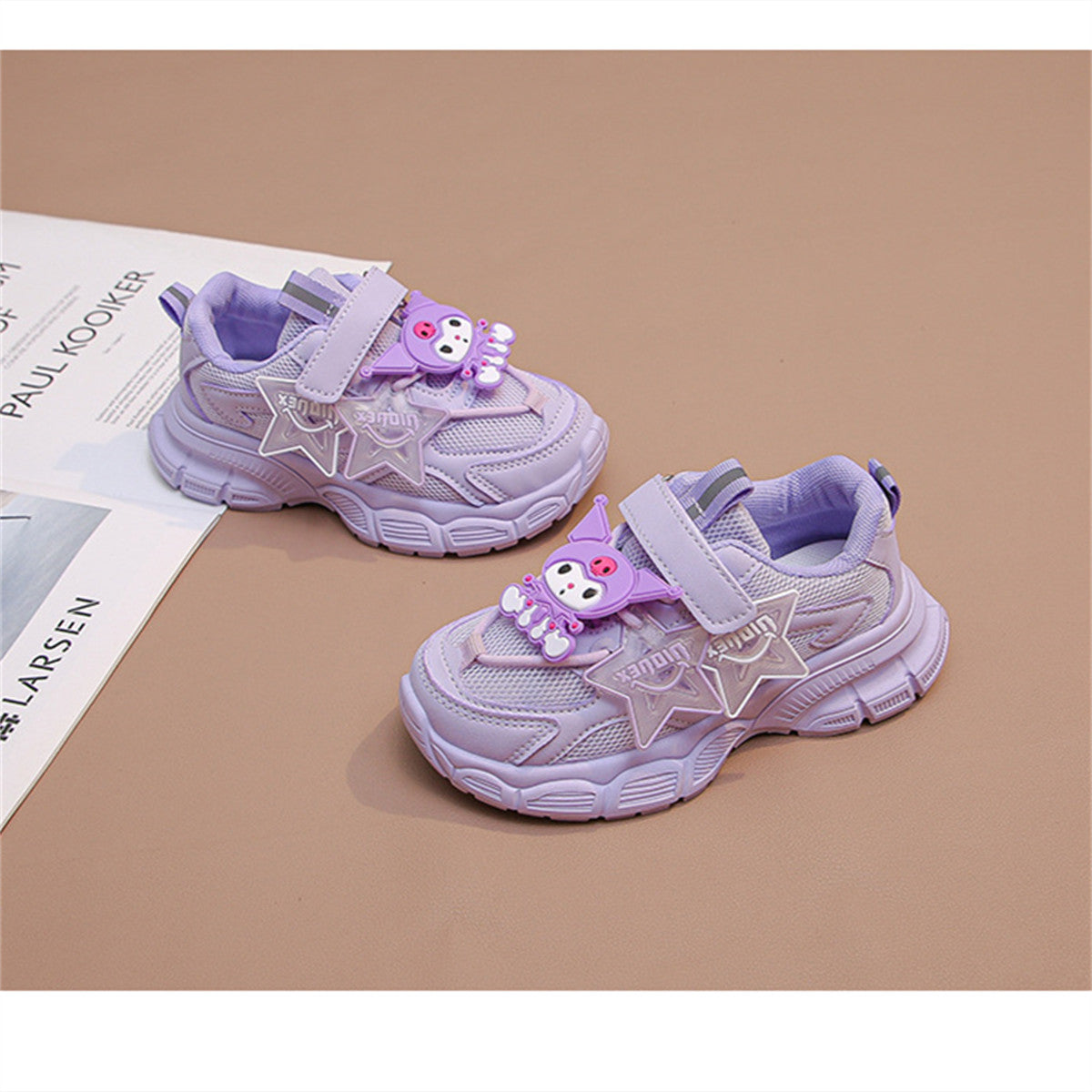 Sanrio pattern spring and autumn sports style soft sole shock absorbing sports shoes for middle and large children and girls