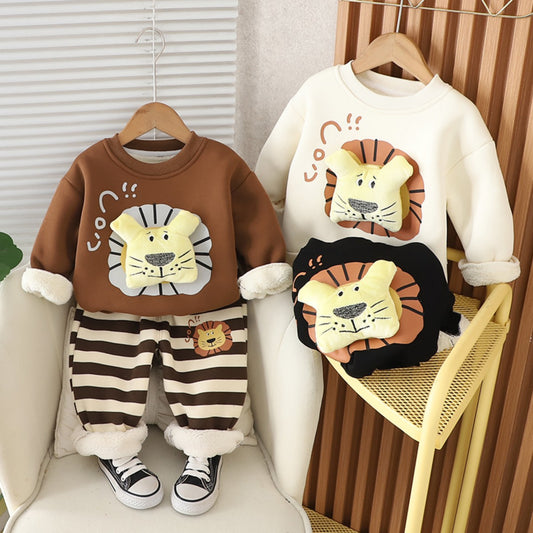 Children's winter plush suits, stylish thickened cute animal print sweater sets, baby winter clothes warm