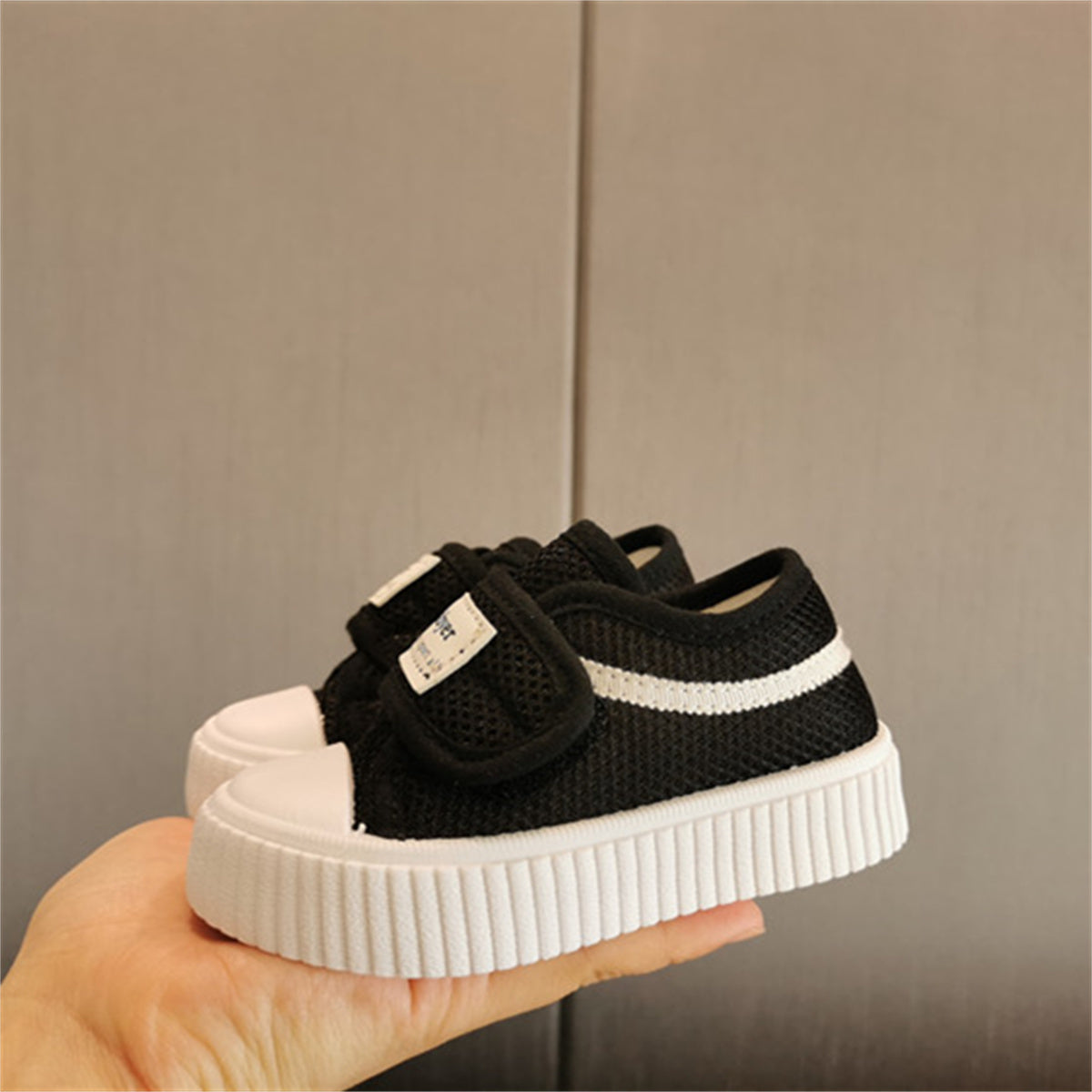 Children's and boys' solid color letter autumn low-top canvas shoes