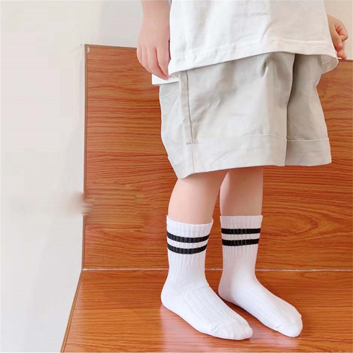 Children's spring and autumn casual college style parallel bars men's and women's short socks