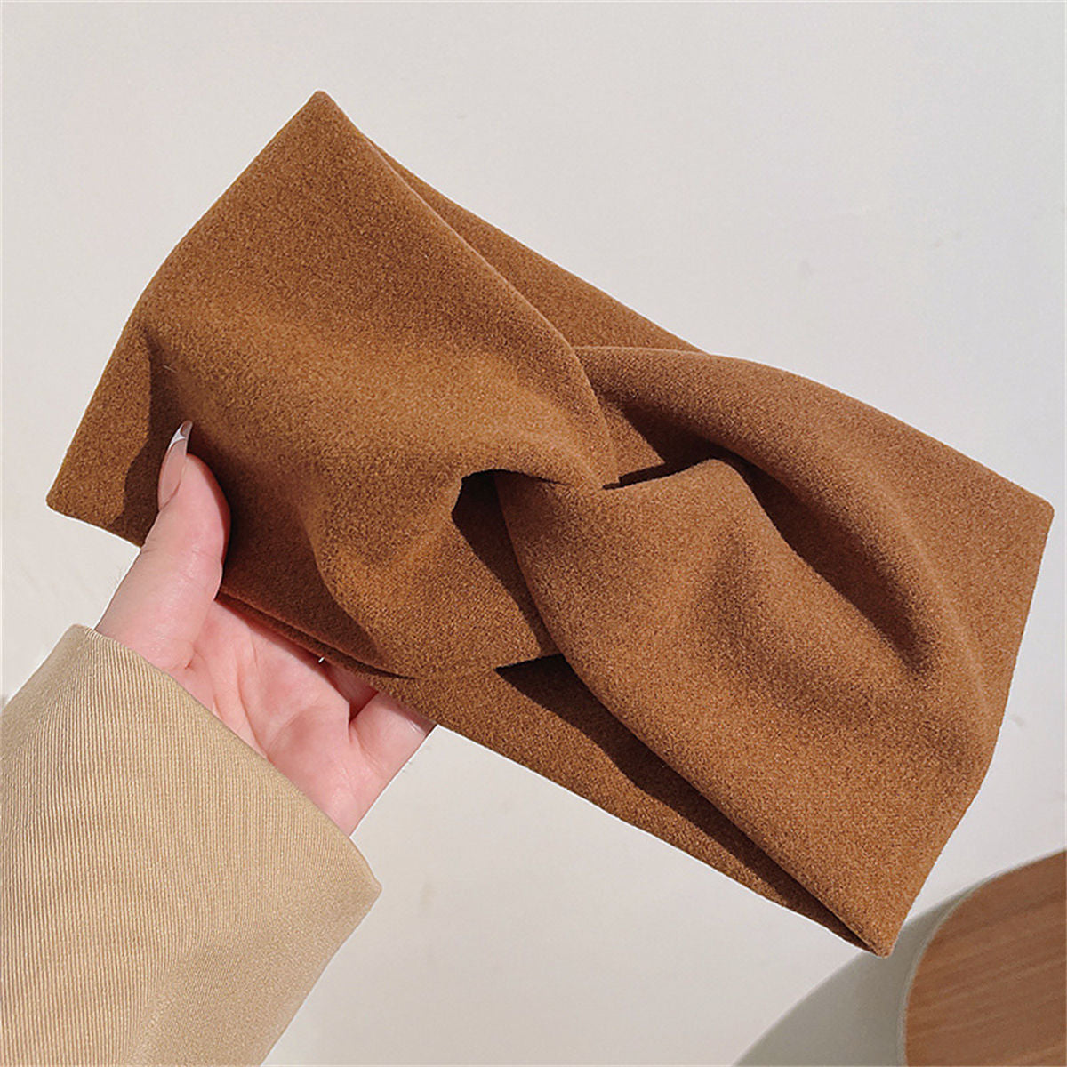 Wide-brimmed face-washing headband for daily wear in autumn and winter