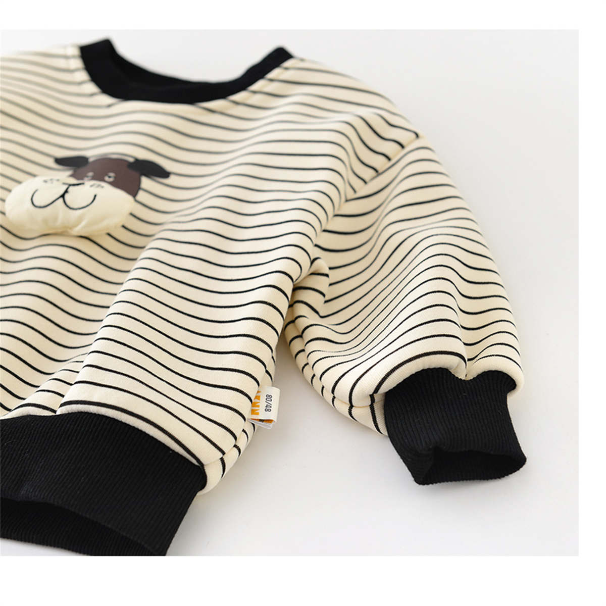 Children&#39;s winter velvet striped sweatshirt one-piece velvet cartoon sweatpants