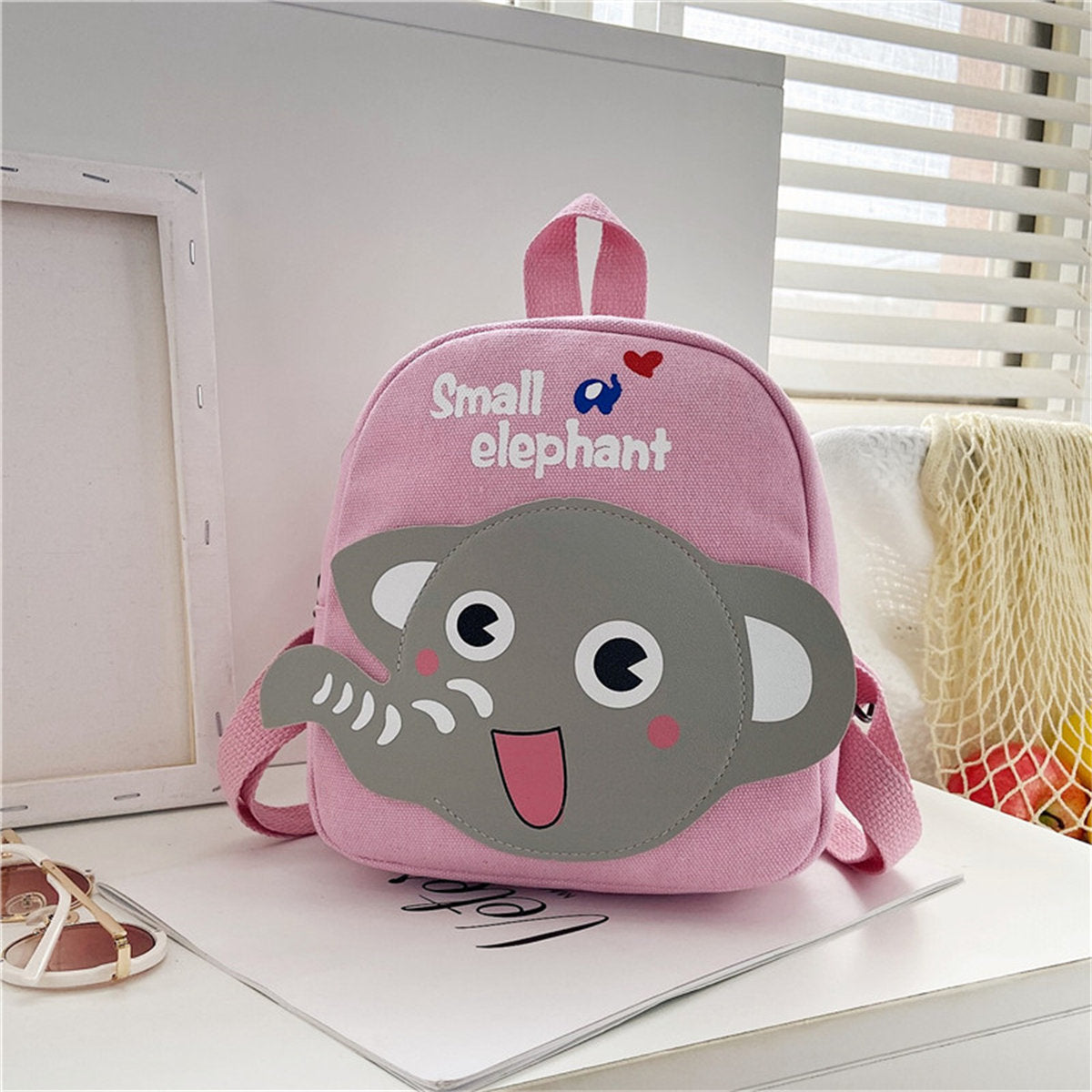 Children's Cute Elephant Pattern Kindergarten Lightweight Canvas Backpack