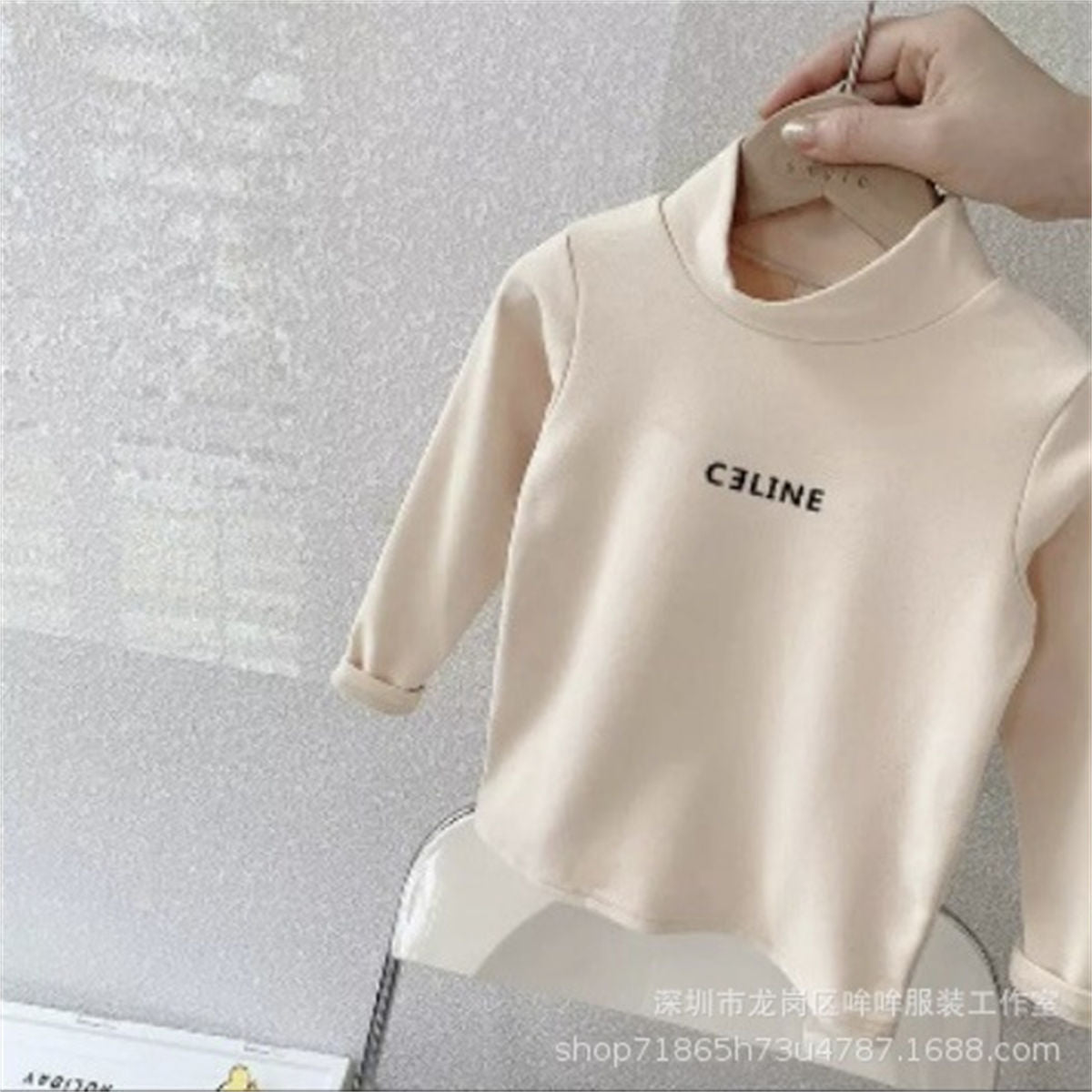 Winter simple letter style plus velvet half turtleneck bottoming shirt for boys and girls