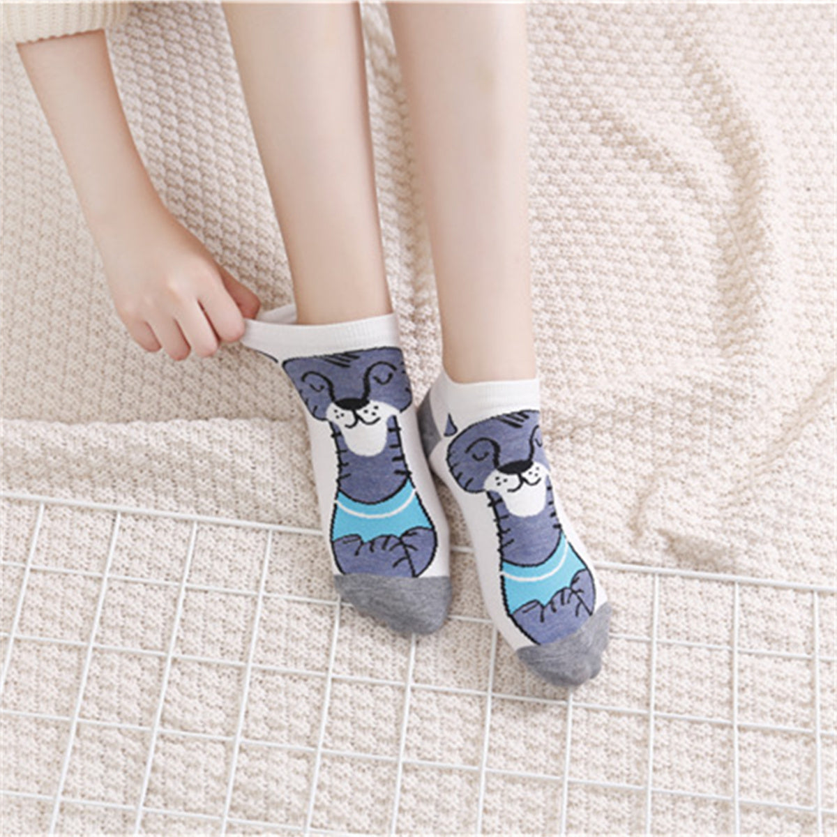 5-piece zebra pattern socks set for middle and large children