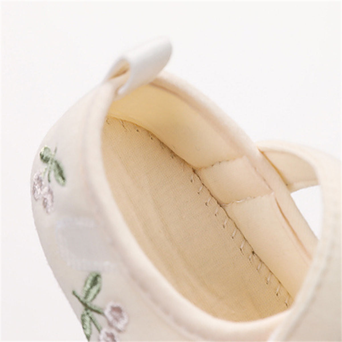 Baby Girls Autumn Embroidered Soft-soled Non-slip Canvas Shoes