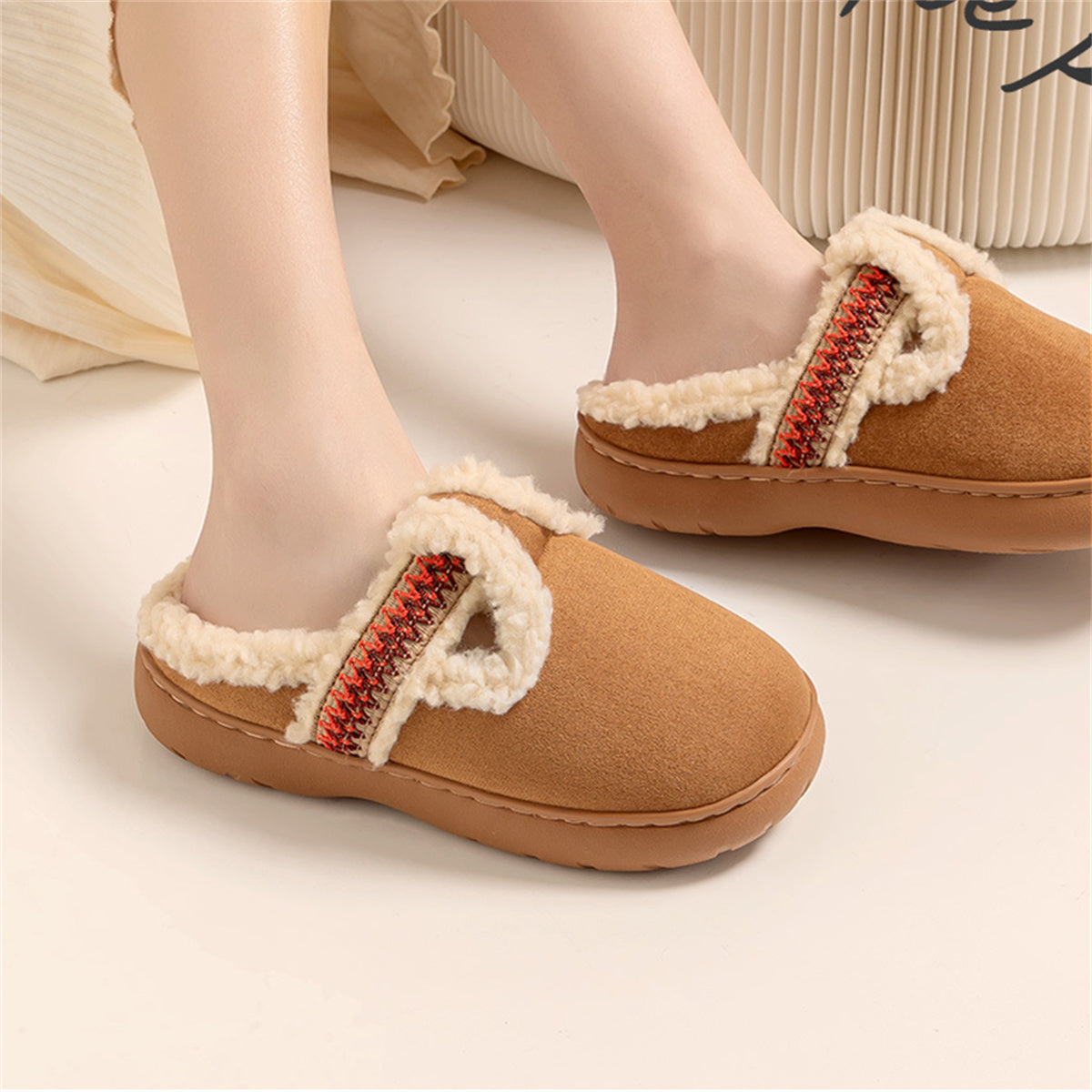 Women&#39;s warm plush Birkenstock cotton slippers