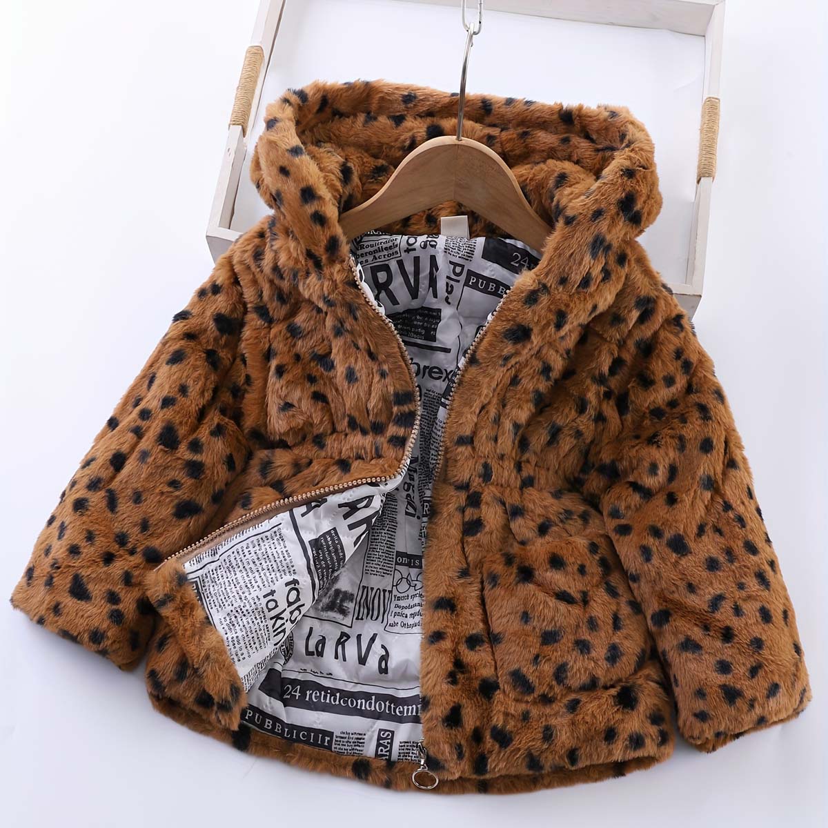 Autumn and winter new arrival girls cartoon cow fur coat children's hooded warm coat