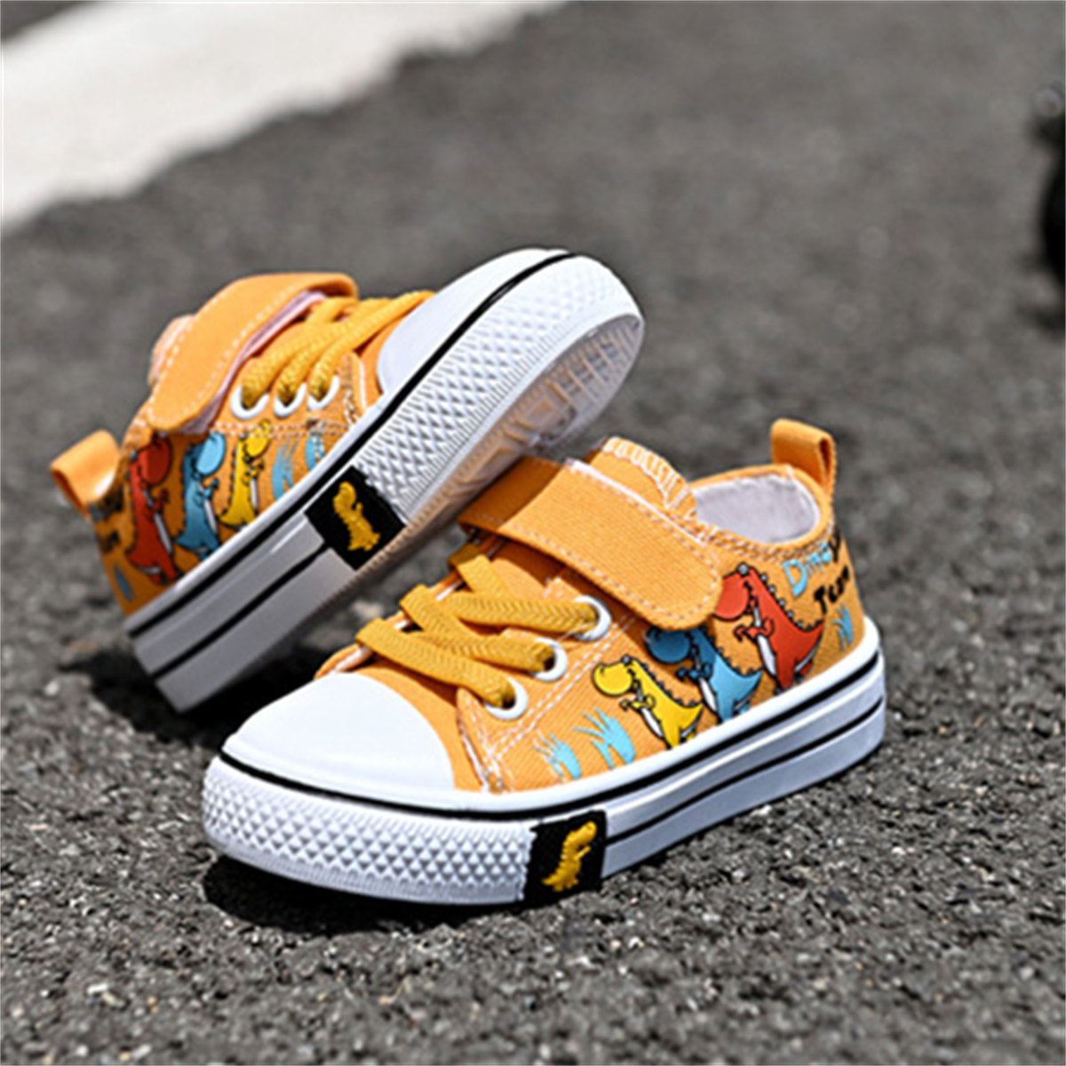 Toddler Boys Cartoon Dinosaur Pattern Velcro Supportive Lightweight Low-top Canvas Shoes