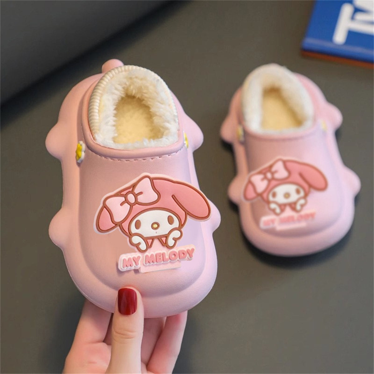 Children's girls autumn and winter Sanrio cute cartoon warm home cotton slippers