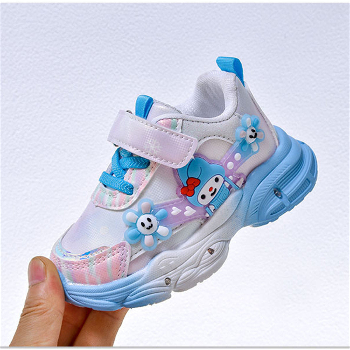 Children's girls' Sanrio cute cartoon style soft sole breathable luminous LED sports shoes