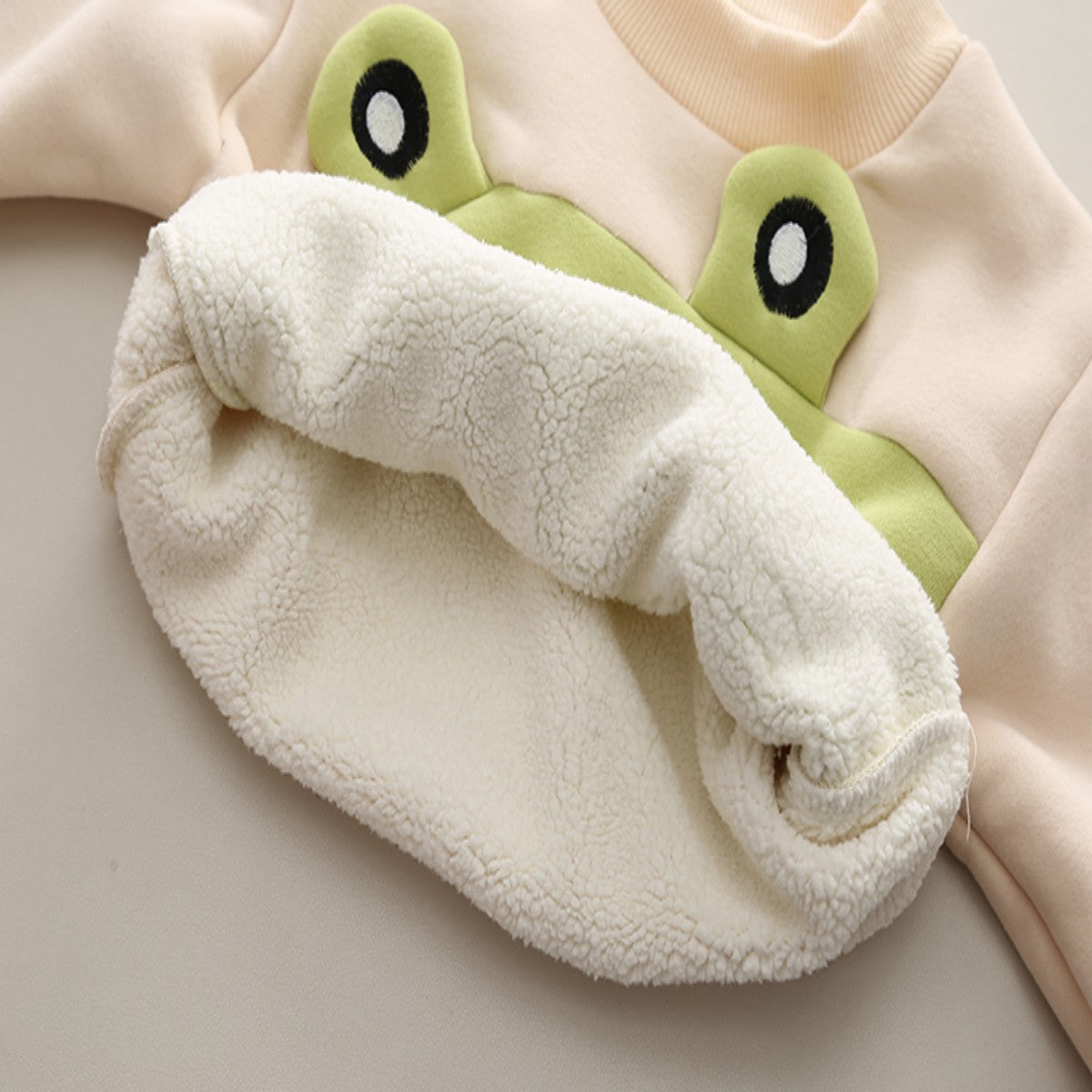 Boys autumn and winter clothes plus velvet thickened stylish suit children baby cartoon winter clothes frog sweater two-piece suit