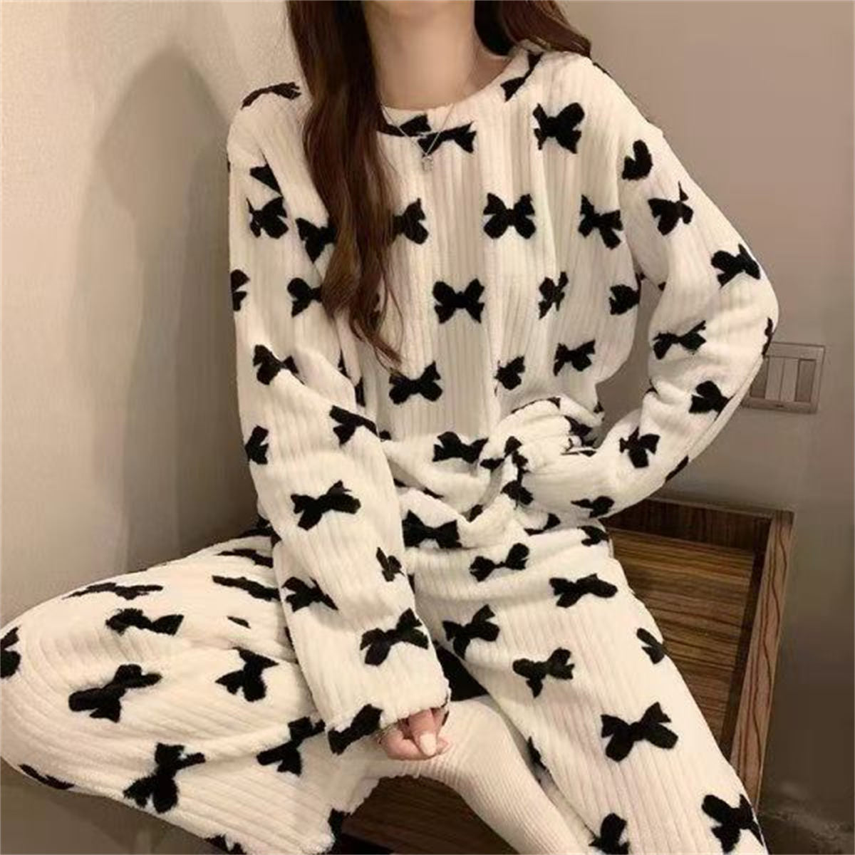 Bear bow print coral fleece suit home clothes