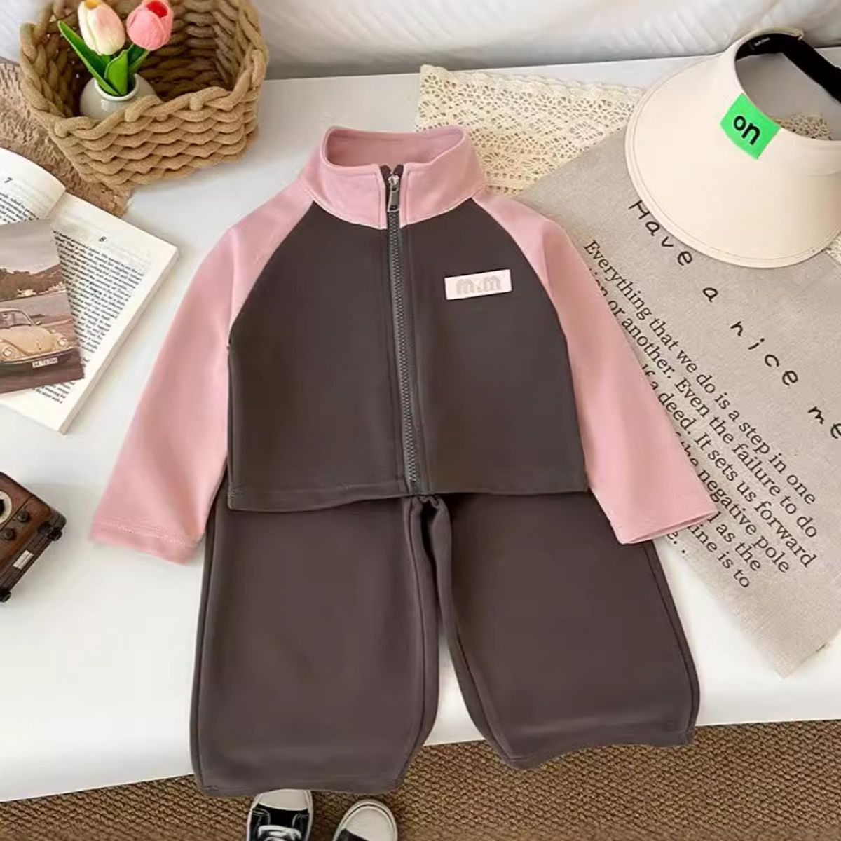 Children's spring and autumn suits new style casual stand collar color matching casual jacket boys and girls straight pants two pieces