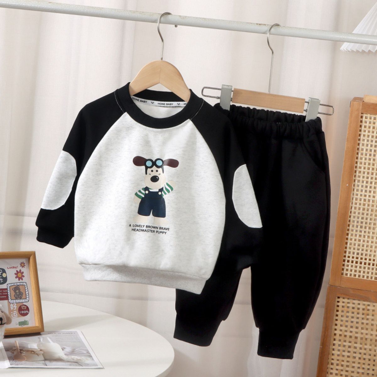 Boys autumn sweater suit new style children's clothing fashion cartoon clothes baby leisure sports two-piece suit