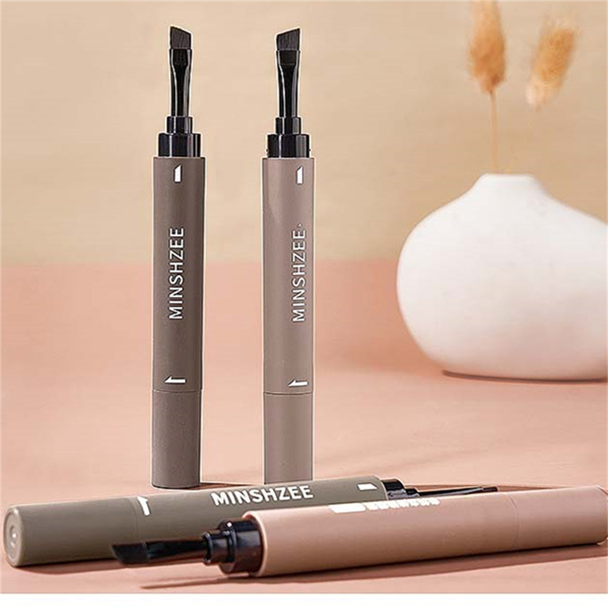 Natural three-dimensional multi-functional waterproof and sweat-proof eyebrow dye