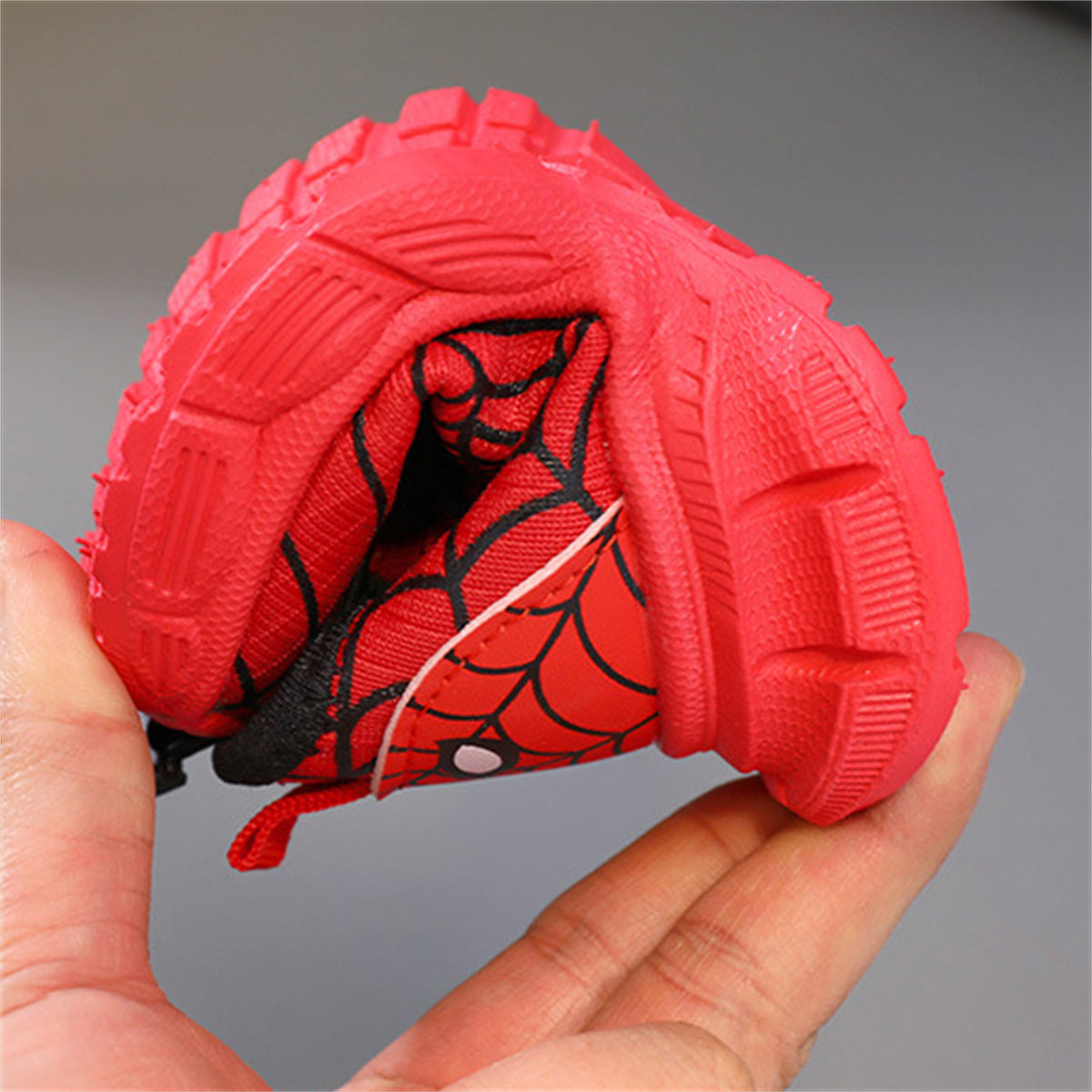 Children's mesh spider web LED light-up sports shoes