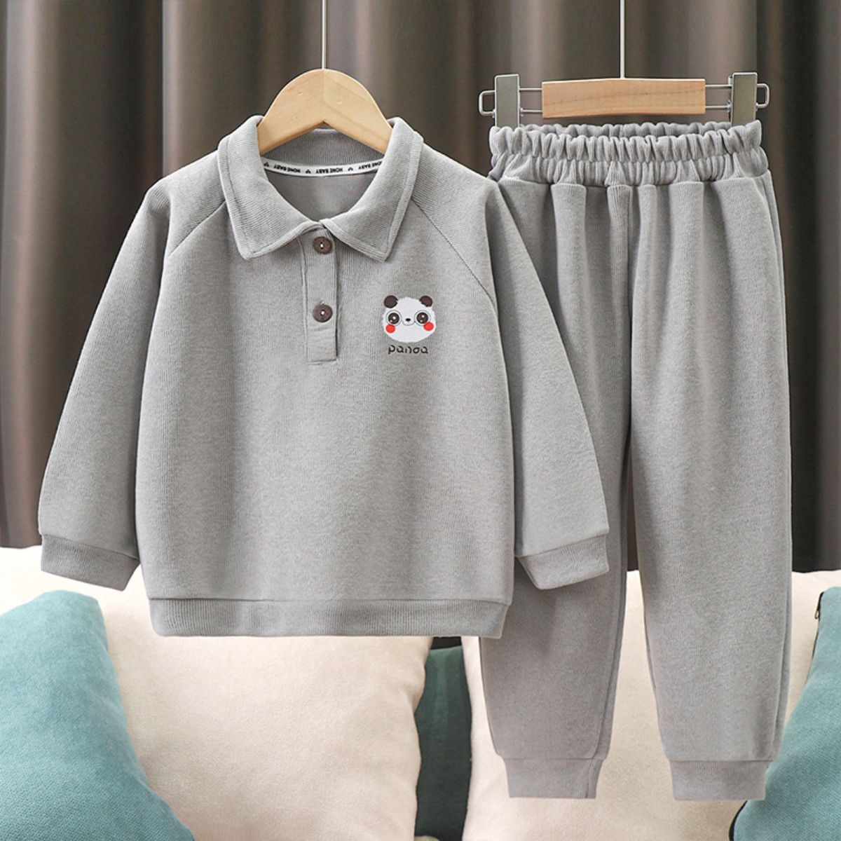 Autumn and spring children's suits for middle and large children long-sleeved sweatshirts sports two-piece suits baby outdoor leisure clothes