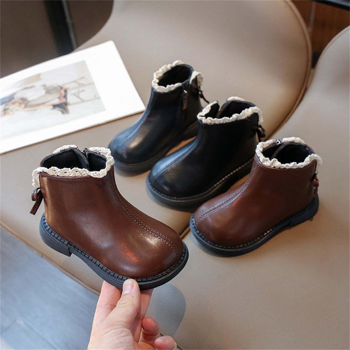 Sweet and stylish lace solid color ladies style short boots for little girls