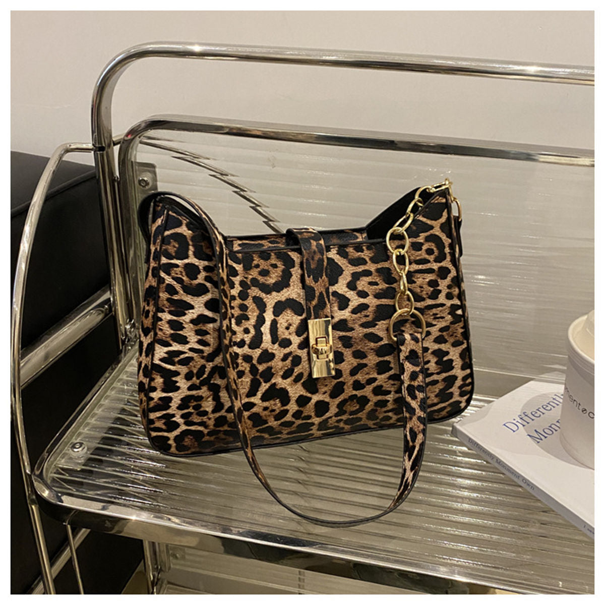 Women&#39;s high-end trendy all-match leopard print shoulder bag