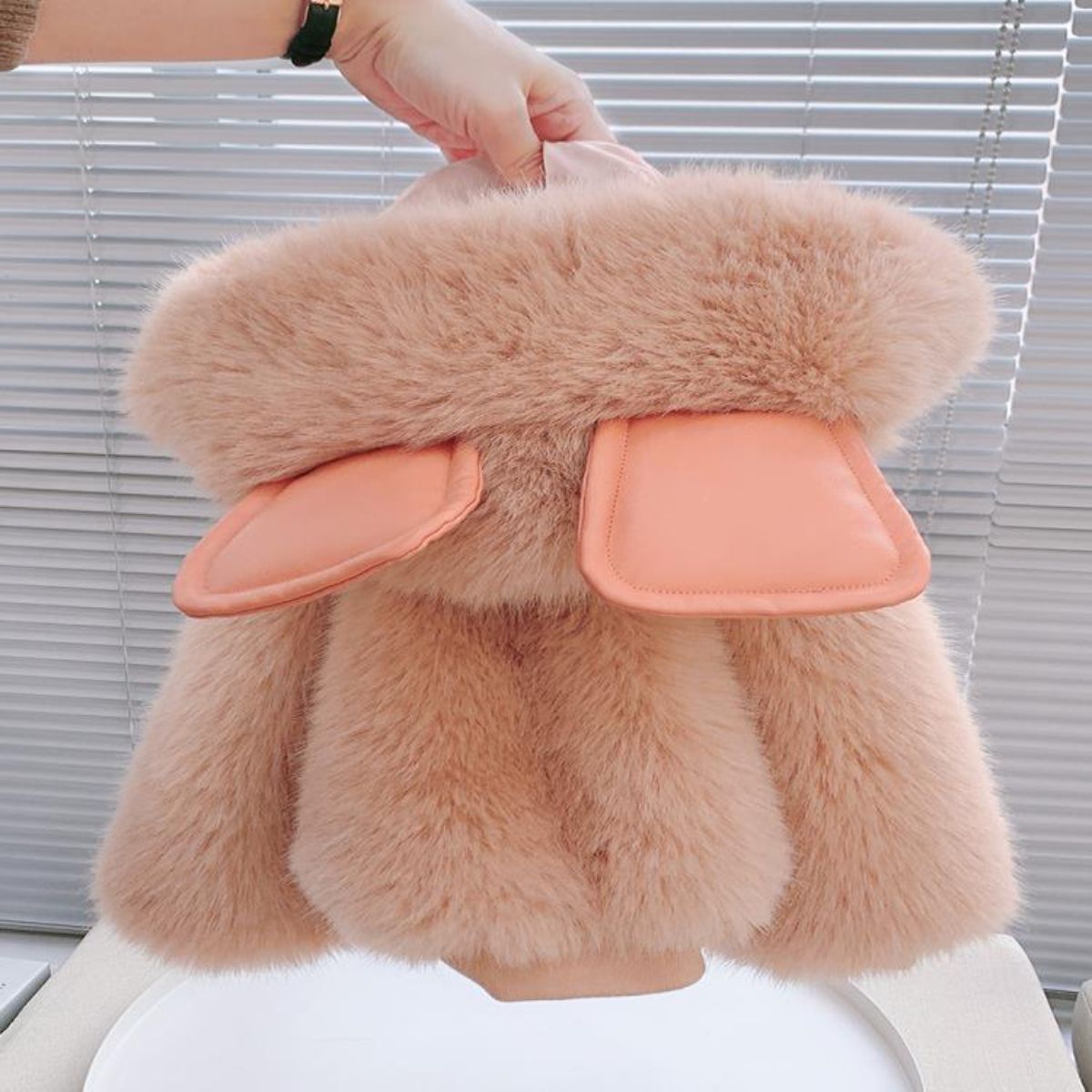 Girls thick fur hooded coat