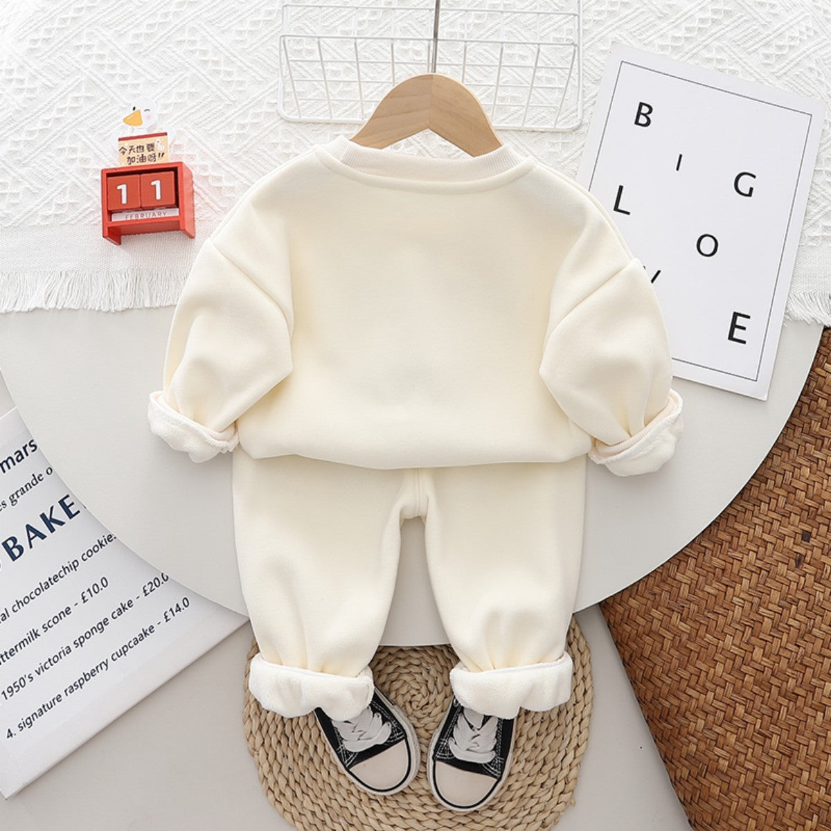 New autumn and winter new style baby plus fleece sweater suit girls leisure one-piece fleece round neck winter wear two-piece sweater