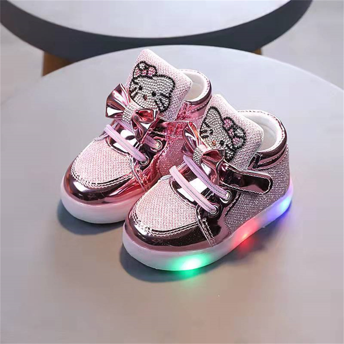 Children's Hello Kitty Princess Rhinestone Breathable Light-up Shoes