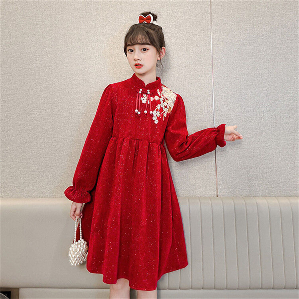 Winter red exquisite embroidered lady-style long-sleeved dress for middle and large girls