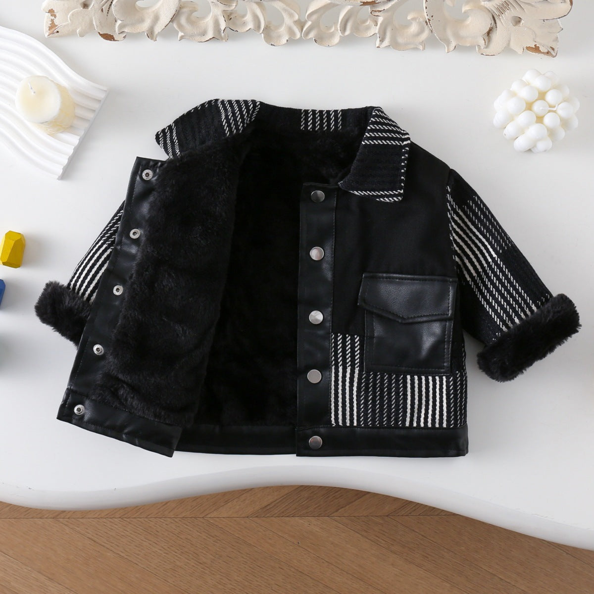 Children&#39;s clothing boys&#39; jackets plus velvet and thickened autumn and winter new cool and stylish children&#39;s winter casual jackets