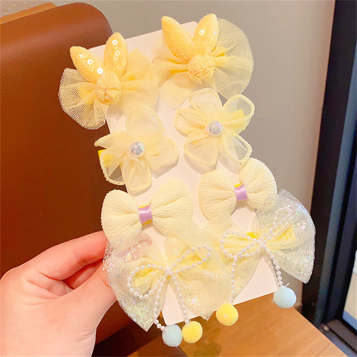 Children's 8-piece set of cute flower bow sweet style fabric hairpins that do not damage the hair