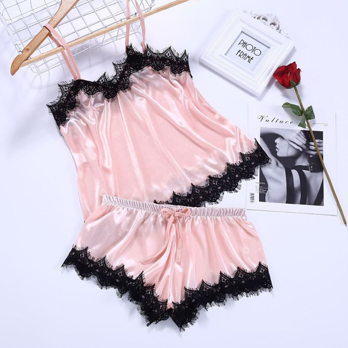 Women's 2-piece solid color lace underwear set