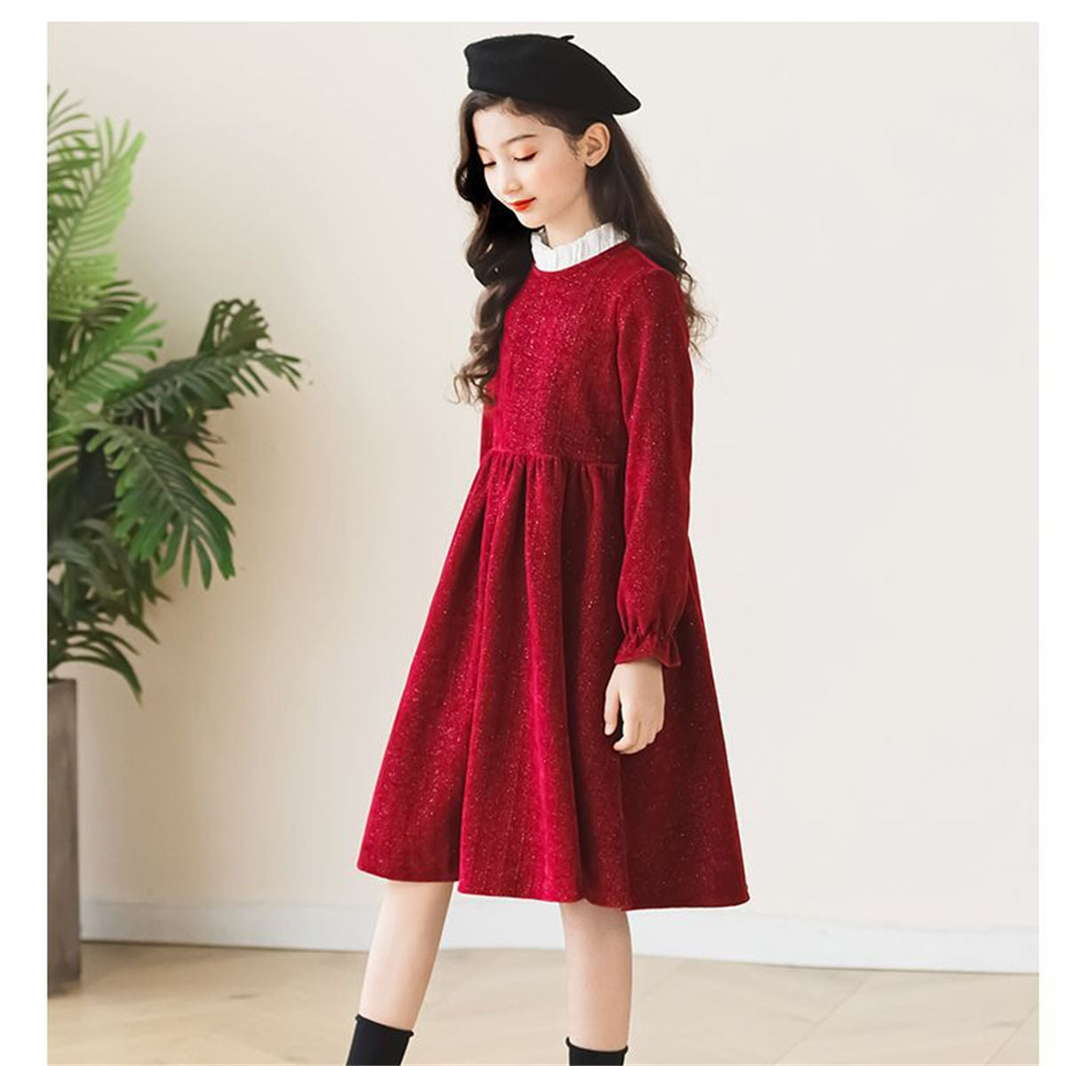 Autumn red temperament style lace long-sleeved dress for middle and large girls