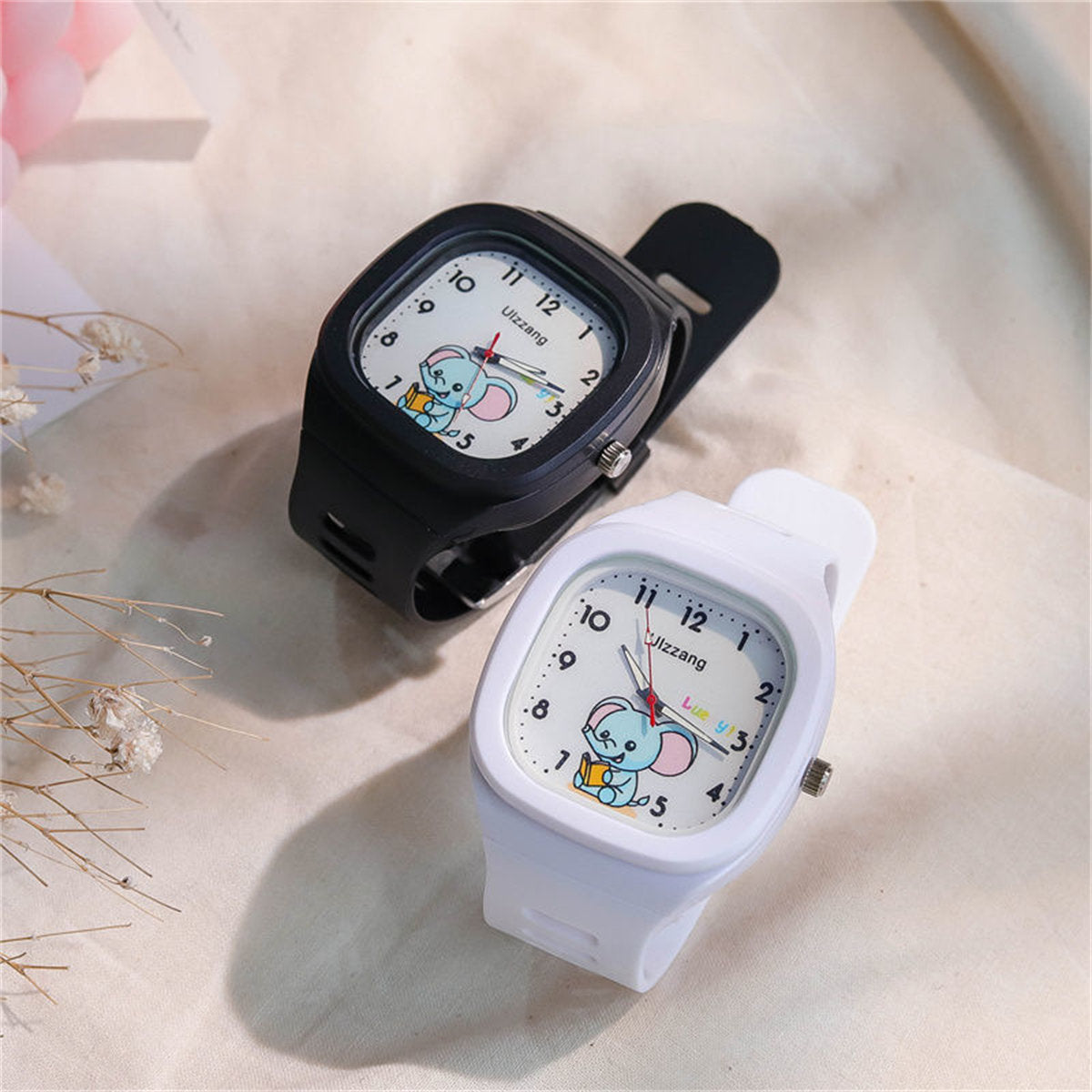 Children's boys and girls cute Dumbo student time silicone casual electronic watch