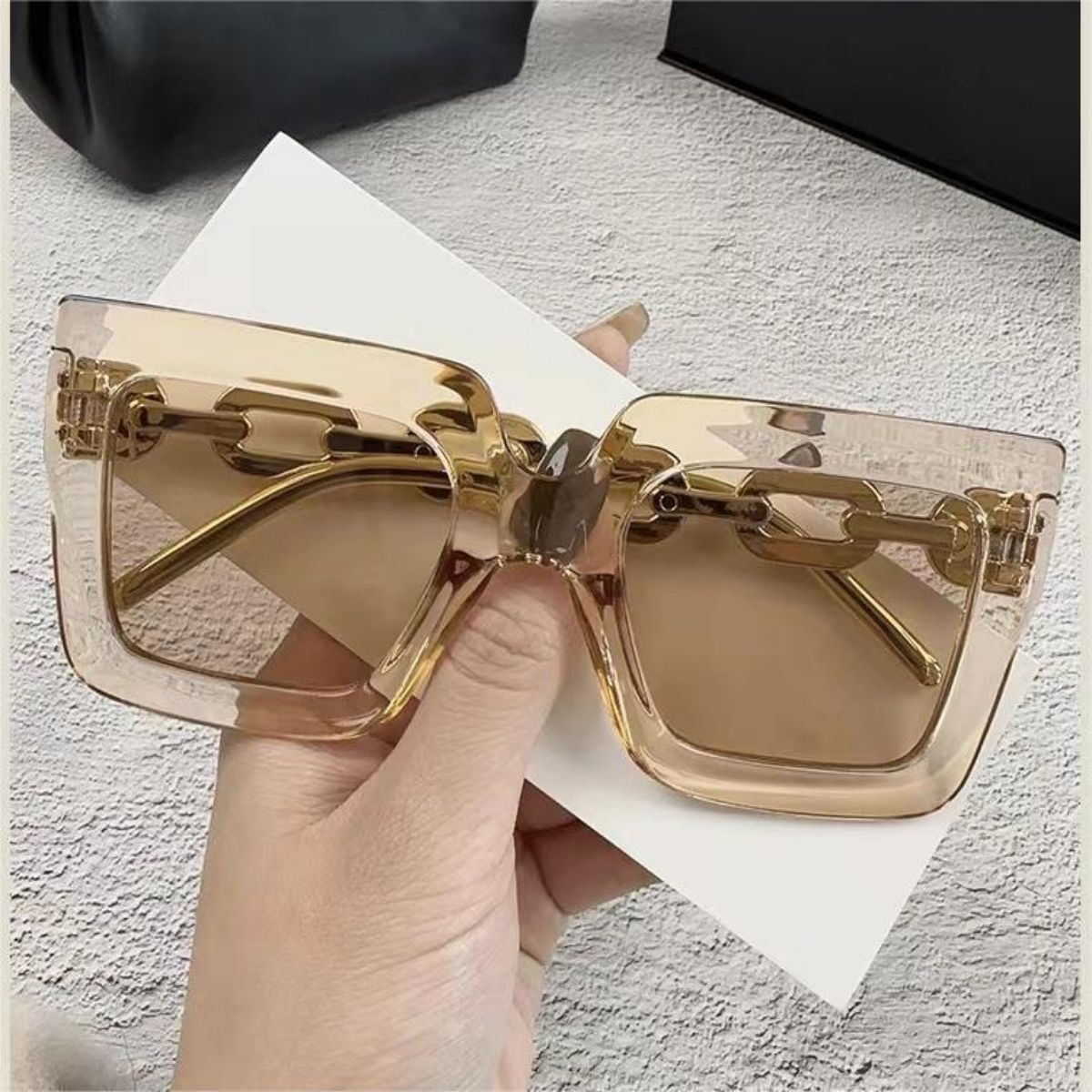 New chain anti-ultraviolet sunglasses European and American fashion square frame women's high-end sunglasses