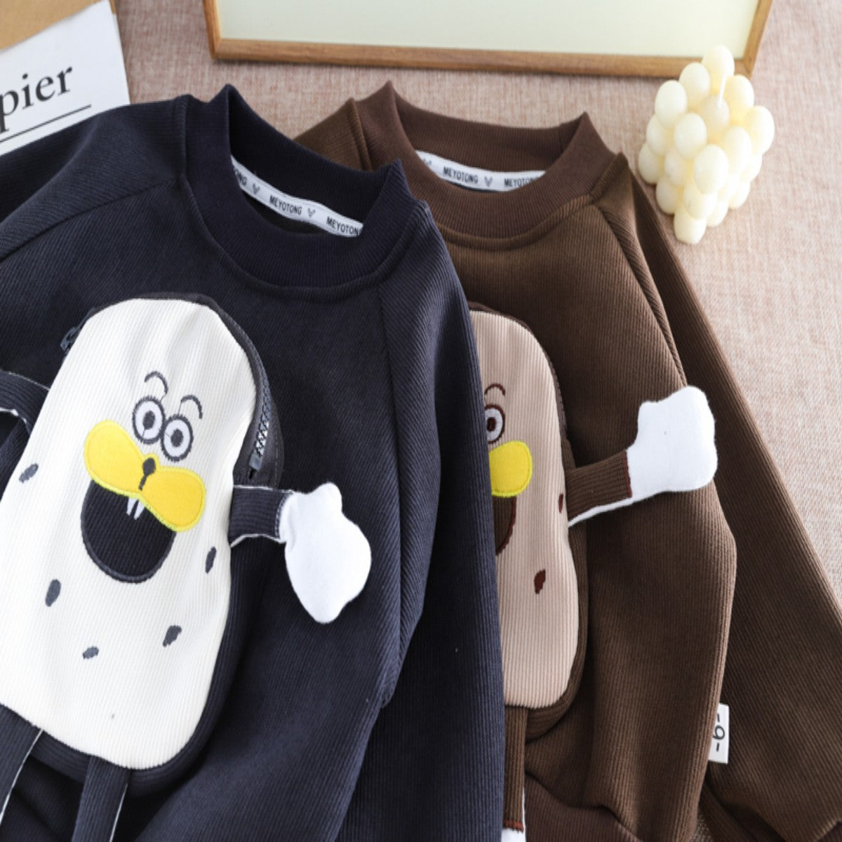 Winter children's plus velvet cute style sweater suit new style fashionable baby winter clothes warm two-piece suit