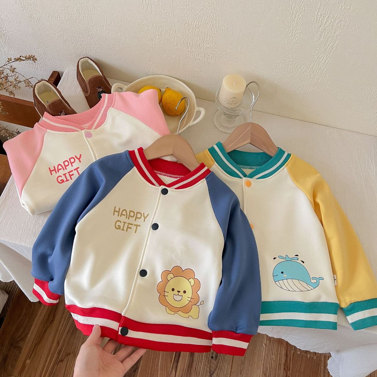 Children's baseball jackets boys and girls warm jackets autumn and winter new baby tops