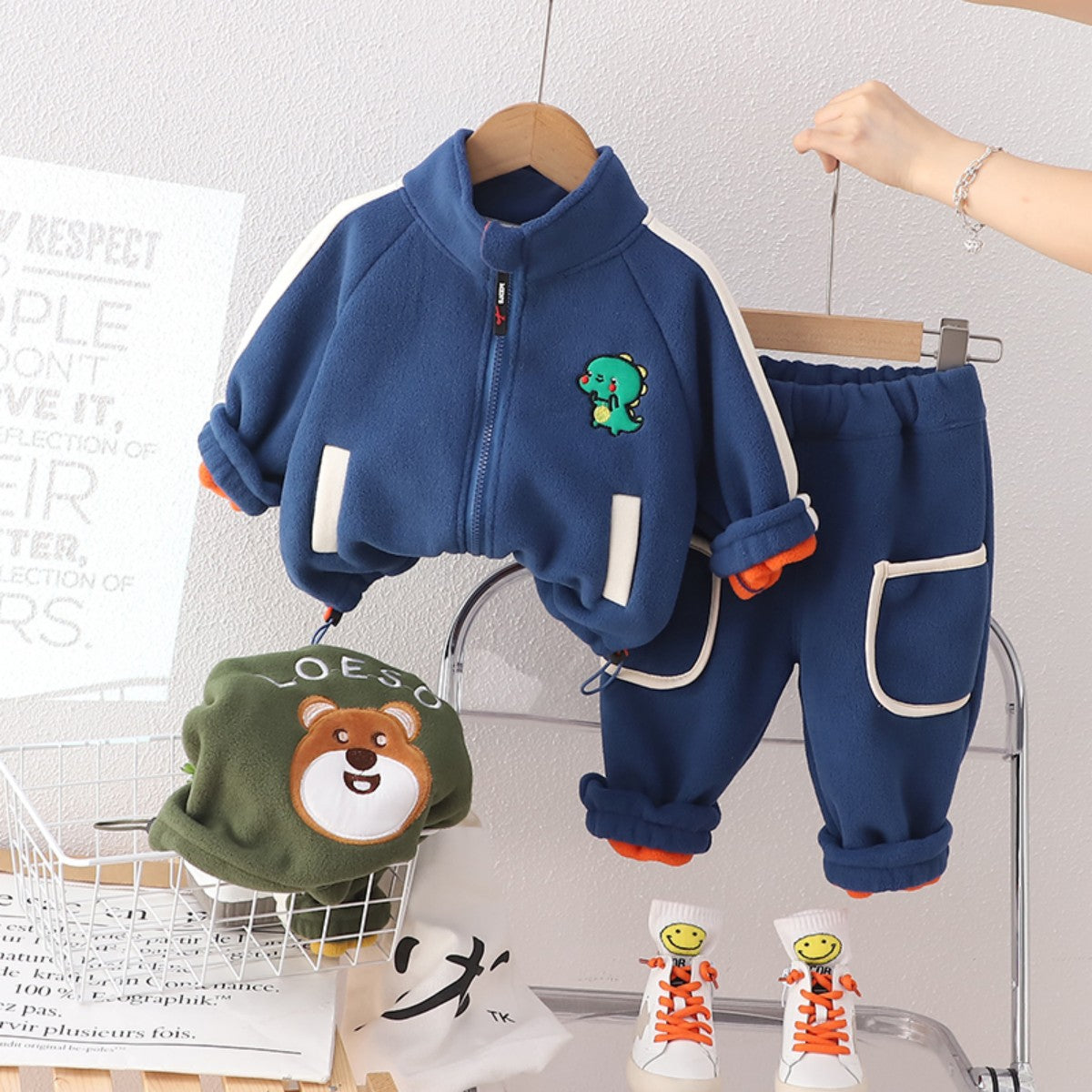 Children's stylish early winter style double-sided velvet two-piece suit baby cartoon children's clothing children's suit trendy