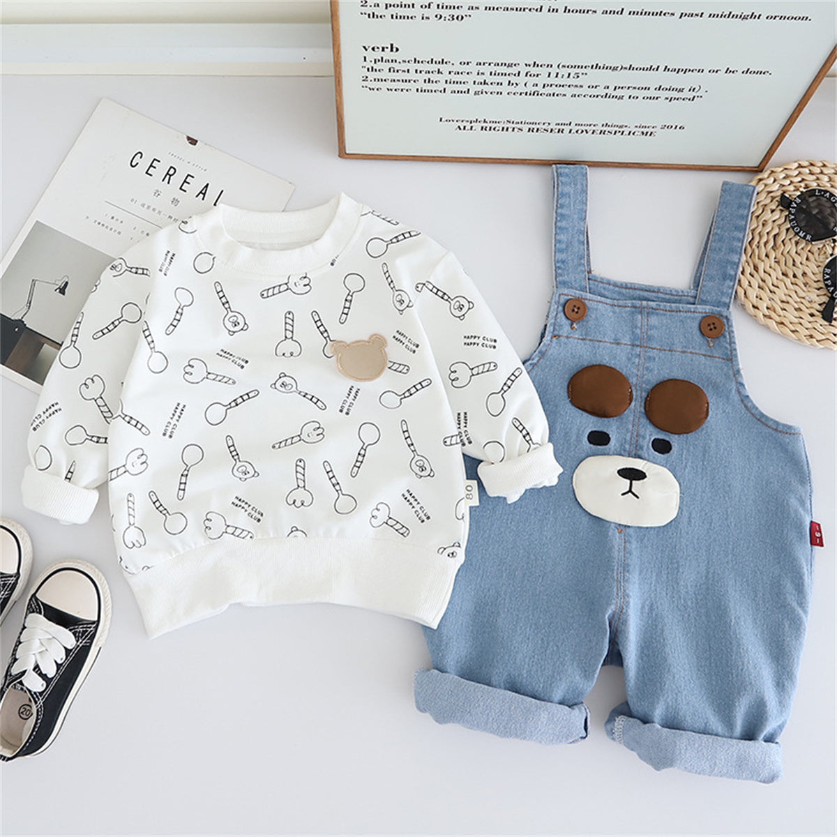 Boys Spring and Autumn Cartoon Denim Overalls Two-piece Set