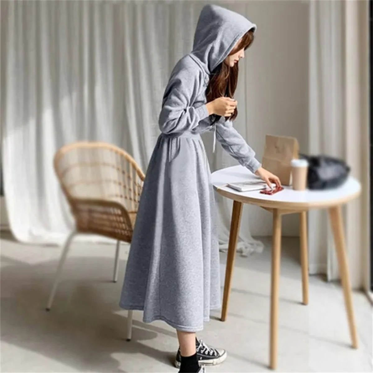 Women's hooded long-sleeved dress high waist slimming below knee length skirt